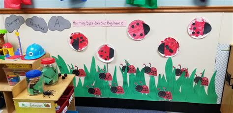 Looking for some creative ideas for your gardening or insect unit? Posterboard grass, ladybug cutouts and kid made paper ...