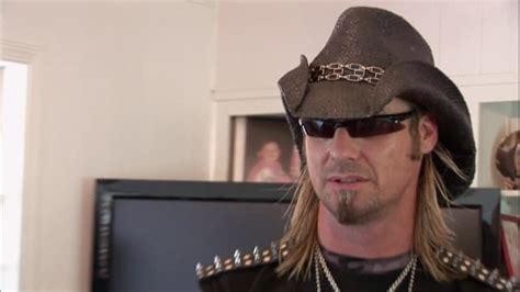 Watch Billy The Exterminator S02e16 Deadly Snake On The L Free Tv Tubi