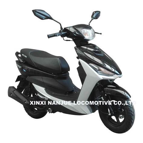 Gas scooters typically fall in one of two categories: China New 100cc/125cc/150cc YAMAHA Adult Gas Scooter for ...