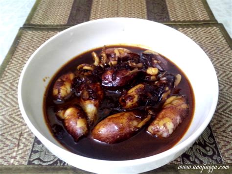 Sotong masak hitam (spicy black squid) thanks for watching, thumbs up if you like this video and subscribe to my channel visit. Sotong Masak Kicap - anajingga