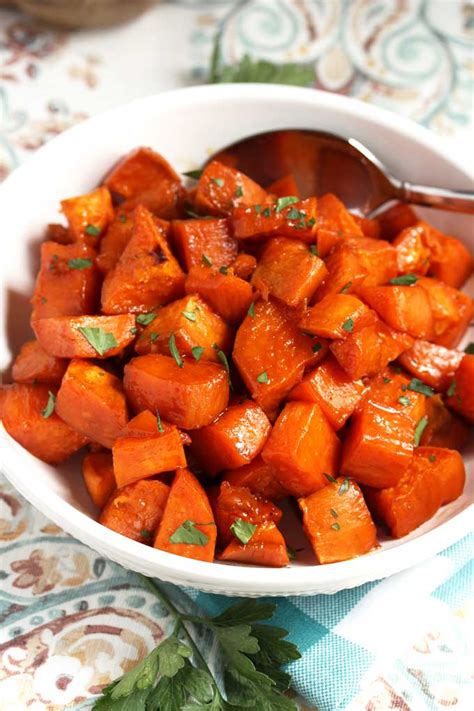 Whip up these crispy and golden roasted baby potatoes for a dinner that the whole family will love. Maple Oven Roasted Sweet Potatoes | Lemon Blossoms