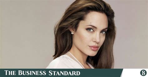 Angelina Jolie Donates Massive Sum To Yemeni Childrens Lemonade Stand