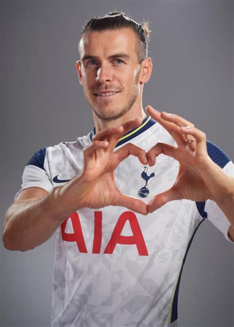 Born on july 16th, 1989 in cardiff, wales. Ele voltou! Sete anos depois, Bale é do Tottenham por ...