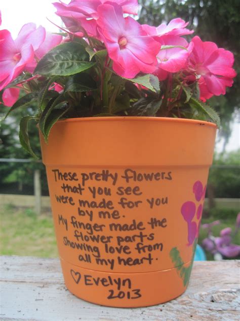 New 2021 mother's day flowers! Pin by impeanut2 on DIY | Mothers day flower pot, Mothers ...