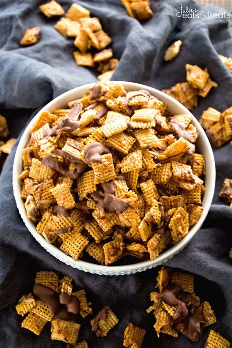 13 Best Camping Snacks — Easy Ideas For Healthy Camp Snacks