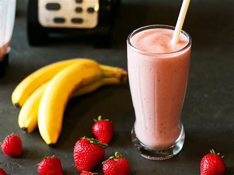 Mcdonald S Strawberry Banana Smoothie Copycat Recipe