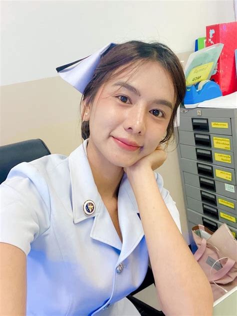 Cute Nurse Shot Hair Styles Paramedic Portrait Girl Asian Girl Uniform Lovely Nurses
