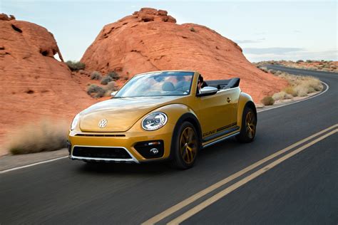 A Convertible For All Seasons The 2018 Vw Beetle Dune In Wheel Time