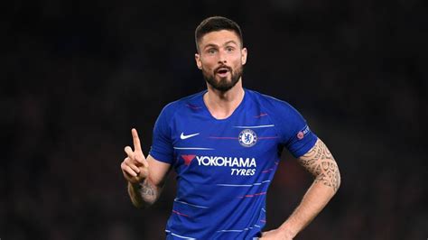 And his name is olivier giroud. Olivier Giroud signs one-year extension at Chelsea ...