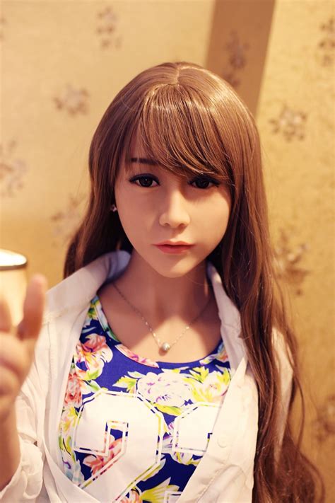 Japanese Realistic Sex Doll Vicky