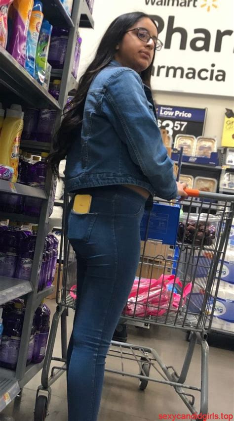 girl  hot ass  tight jeans supermarket creepshots sexy candid girls