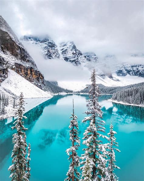Winters Arrived Early Moraine Lake Lodge Banff National Park Winter