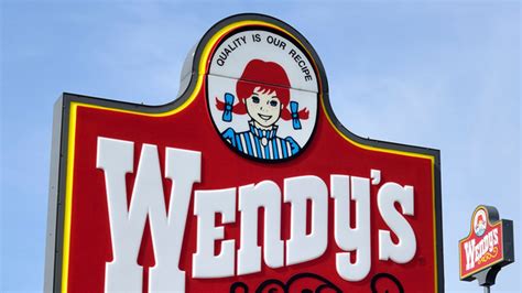 Wendys In Epic Ongoing Sign War With Rival Across The Street Fox News