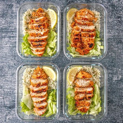 It's flexible and customizable and a perfect platform for those who want to prep but fear the table of little tiny containers laid out before them! Peri Peri Chicken and Rice Meal Prep - Spicy Meal Prep