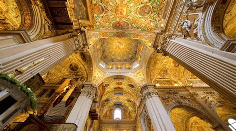 Basilica Di Santa Maria Maggiore In Città Alta Expedia