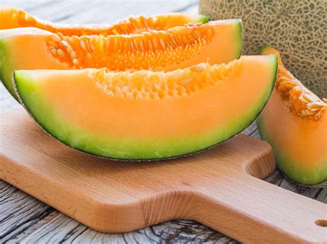 How to grow and care for melons | lovethegarden