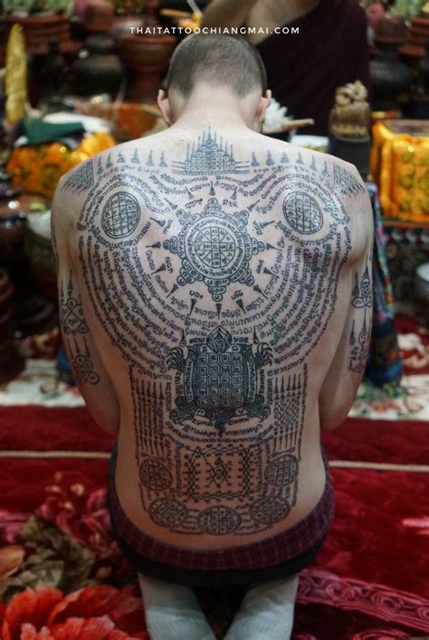 Sak Yant In Chiang Mai Sak Yant Tattoo Thai Tattoo Thailand Tattoo