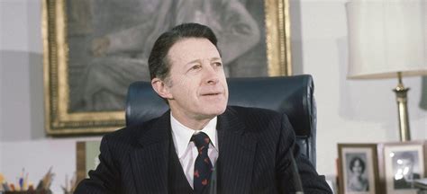 How Would Reagans Defense Secretary View The New Afghanistan Strategy