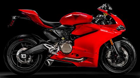 We made a video of very fantastic & powerful superbike. 959 Panigale Color Poll: Red Or White? - Ducati 959 ...