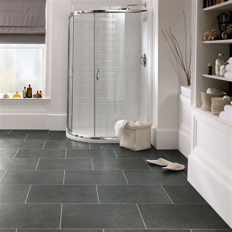 30 beautiful and inspiring bathroom flooring ideas and options including hardwood, natural stone, mosaic tiles, concrete, rubber, vinyl, linoleum and more. Bathroom Flooring Ideas for Your Home | Karndean Australia