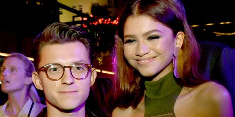 Tom y harry holland 2021. Tom Holland Says Zendaya Gave Him Some Advice After Coming ...