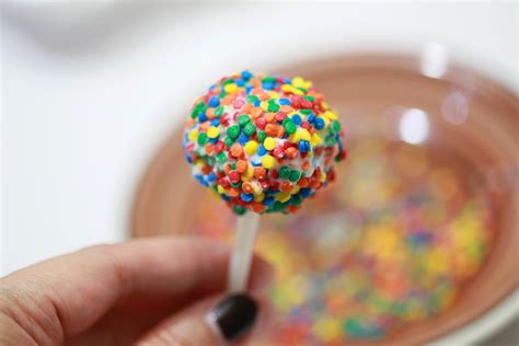 This recipe uses about 1/3 of a box of cake mix in order to make a smaller batch of cake pops. 3 Ways to Decorate Cake Pops - wikiHow