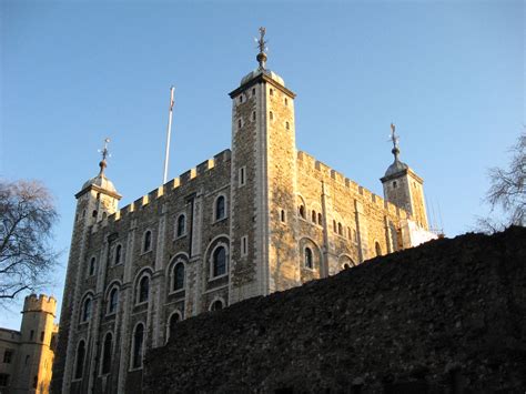 Tower Of London 01 The White Tower Littlemsmagic Flickr