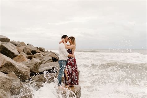 Beach Engagement Session In Wilmington Nc Romantic And Adventurous