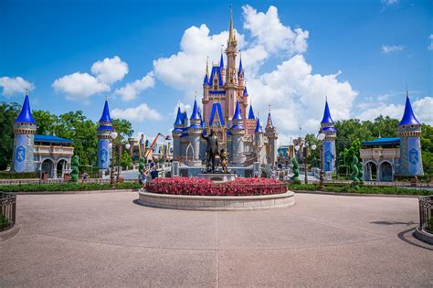 10 Ways To Save Money On Your Disney World Vacation