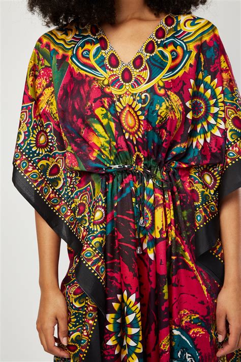 However, kaftan dresses are a great option for ramadan's outfits, as the maxi dress style is perfect to wear during ramadan 2018. Tribal Print Kaftan Dress - Just $7