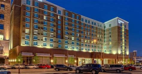 Courtyard By Marriott Kansas City Downtownconvention