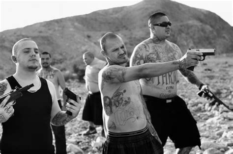 This Photo Story Gives Us An Inside Look At Mexican Gang Life 28 Pics