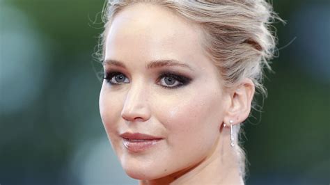 Stunning Transformation Of Jennifer Lawrence