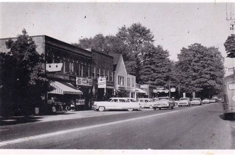 Mentor Avenue Mentor Ohio 1950s Mentor Ohio Lake County Street