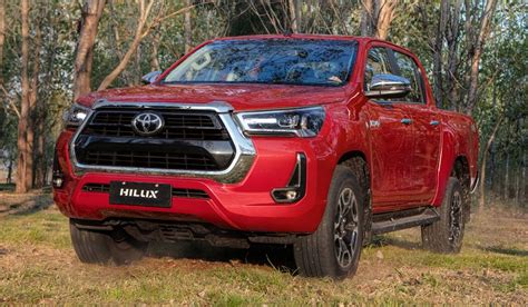 Toyota Hilux ¿compartirá Plataforma Con Tacoma Para Ser Lanzada En