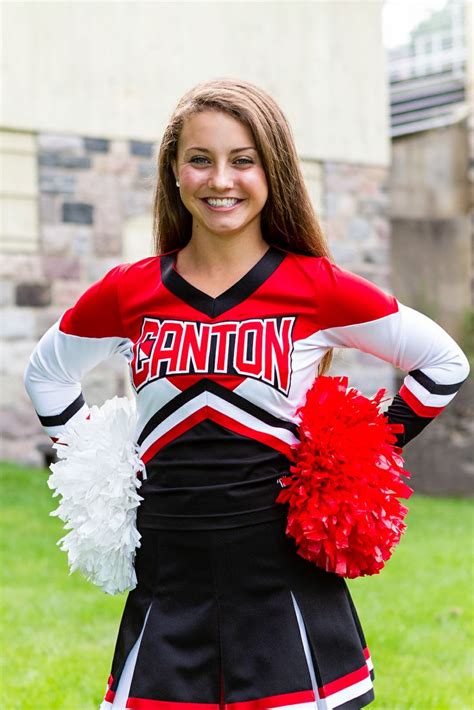 Girl Senior Pictures Cheerleading Cheer Pics Pinterest