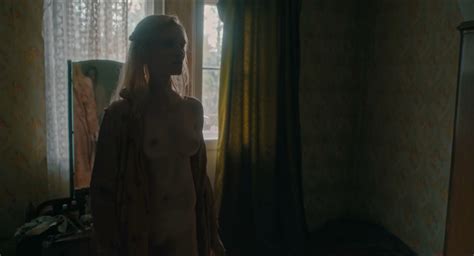 Nude Video Celebs Magdalena Cielecka Nude Agata Buzek Nude Ciemno Prawie Noc 2019