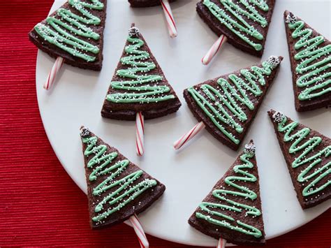 These easy chewy christmas brownie trees are easy to make and add a festive touch to your holiday table! Christmas Dessert Recipes : Food Network | Holiday Recipes ...