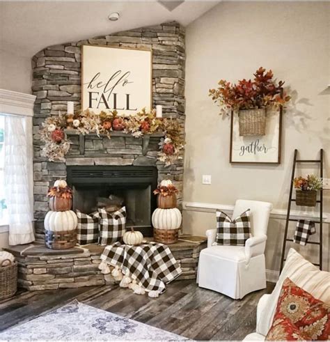 10 Cozy Fall Farmhouse Decoration Ideas For Your Home