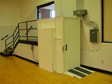 Vertical Platform Wheelchair Lifts Access And Mobility