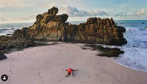 Wisata pantai carita membludak, banyak tak ikuti aturan prokes. Tempat Wisata Pantai di Anyer Terbaru 2021 Paling Indah