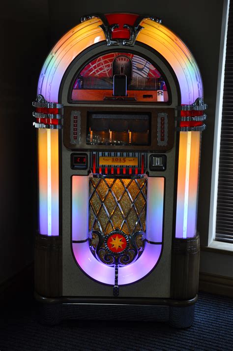 Home Leisure Direct Launch A Brand New Jukebox By Sound Leisure The 1015