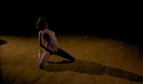 Coralie Revel Nude In Choses Secretes
