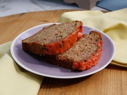 Heat the oven to 400 degrees f. Strawberry Banana Bread | Recipe (With images ...