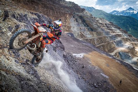 Die offizielle webseite des fc red bull salzburg! Absage des Red Bull Erzbergrodeo 2020 - CrossNews