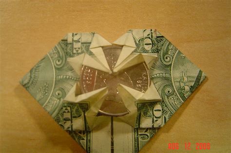 Origami Dollar Heart W Quarter Flickr