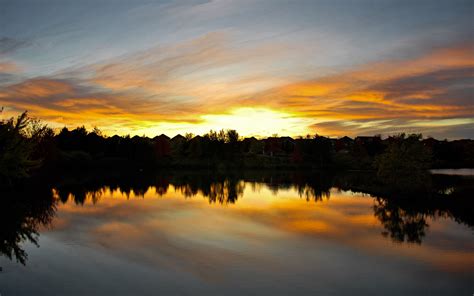 Download Wallpaper 3840x2400 Sunset Lake Trees Reflection Sky 4k Ultra Hd 1610 Hd Background