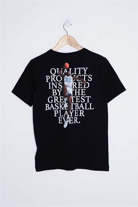 «satan nike link in bio. Nike Siyah Erkek Çocuk Jordan T-Shirt 955729-023