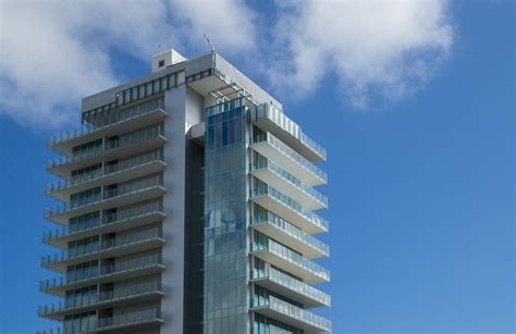 New Miami Beach High Rise Condo Features 360 Degree Views And A 20
