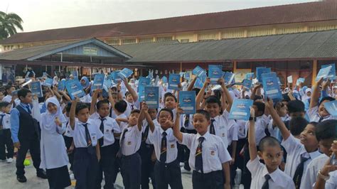 Memudahkan warga sks13 melayari frog vle yang penuh dengan ilmu dan aplikasi yang menyeronokkan. SK ALOR GAJAH 1: PELANCARAN NILAM DAN VLE FROG